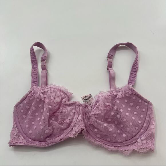 Victoria's Secret Other - Victoria’s Secret Pink Push Up Without Padding Lace Underwire Bra